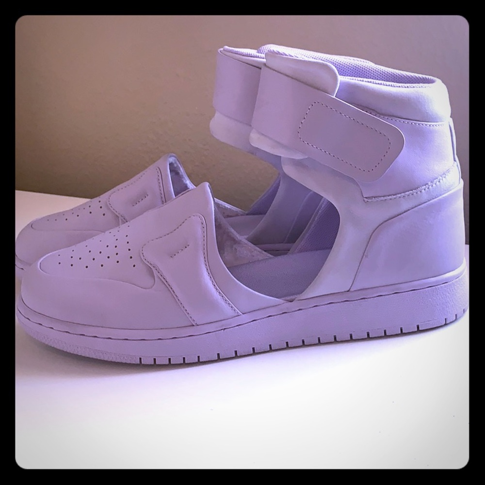 Rare Nike Women’s Air Jordan 1 Lover Xx Violet